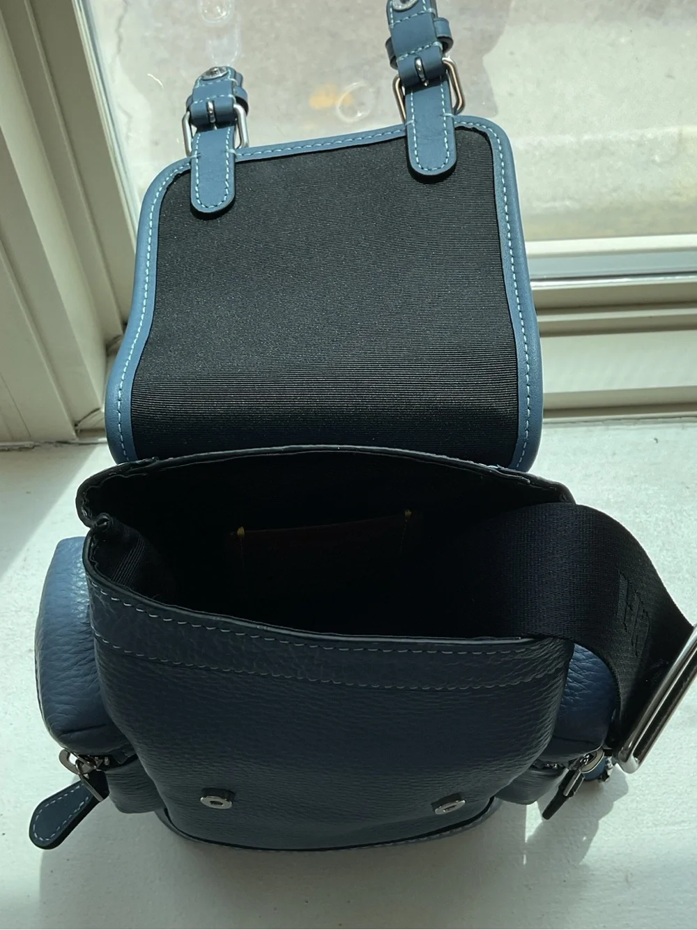Coach NWT Sprint Sling Pack Leather Crossbody Backpack Light Denim Leather